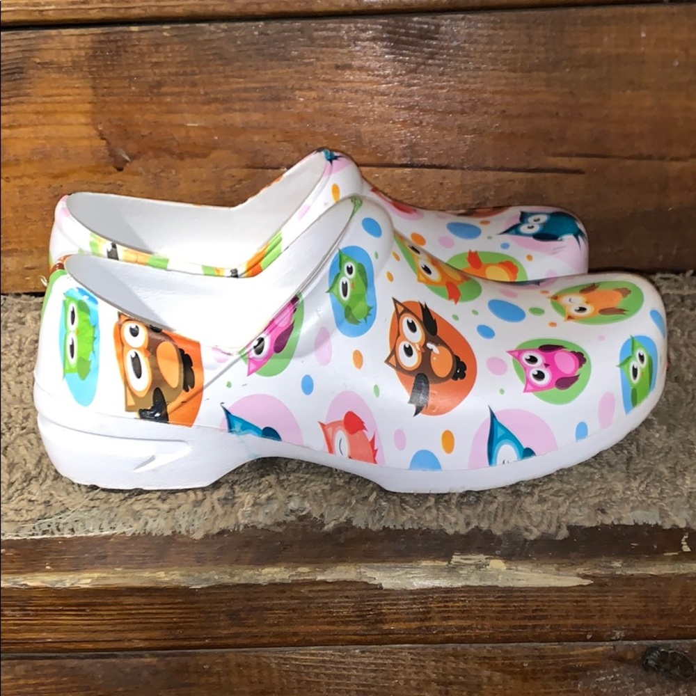 Women’s Nurse Clogs